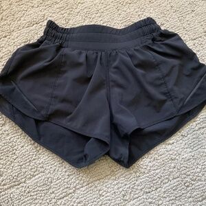 Lululemon hottie hot shorts